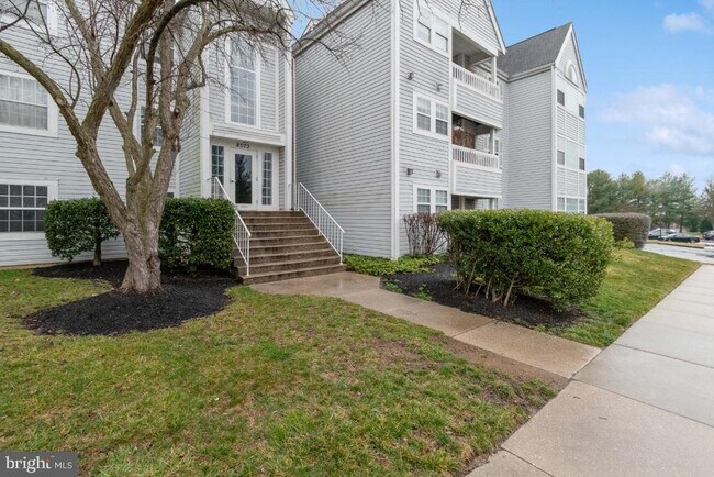 Building Photo - 8573 Falls Run Rd