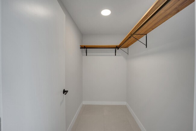 Building Photo - 13829 SW 262nd Ln