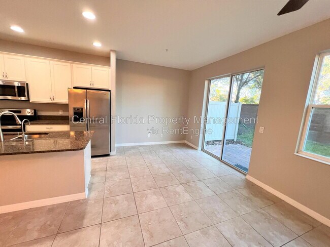 Building Photo - 1123 Palma Verde Pl