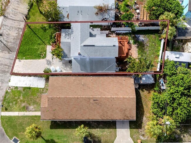 Building Photo - 13148 3rd St E