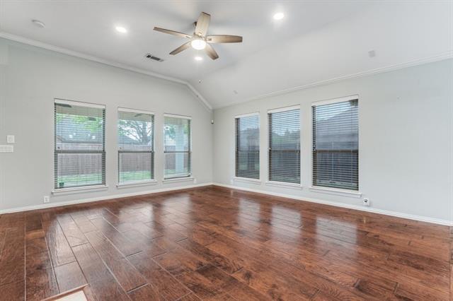 Building Photo - 2472 Deerwood Dr