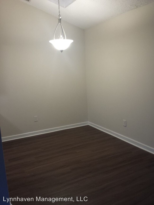 Building Photo - 5447 Campus Dr