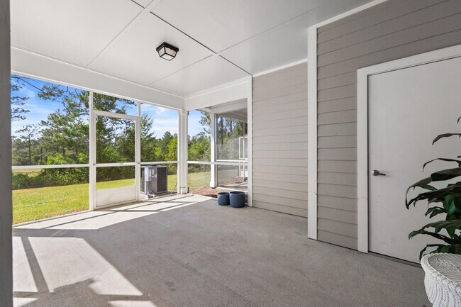 Building Photo - 338 N Sand Palm Rd