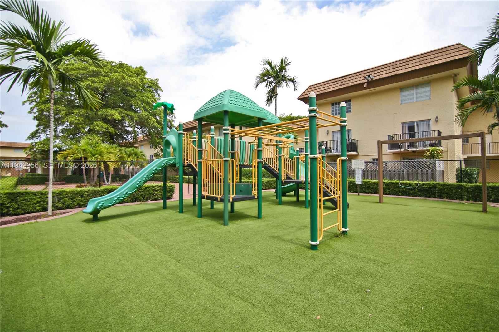 Building Photo - 8500 SW 109th Ave