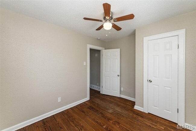 Building Photo - 2252 Dawes Pl