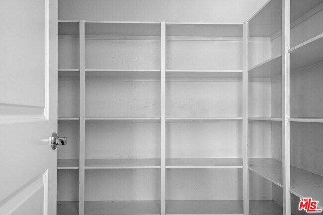 Building Photo - 12509 Saddle Ct