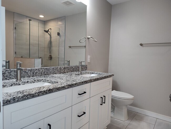 Building Photo - Move-in ready 4-bedroom, 2.5-bathroom home!