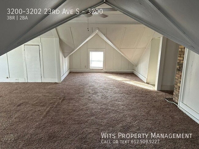 Building Photo - 3200-3202 23rd Ave S-3200