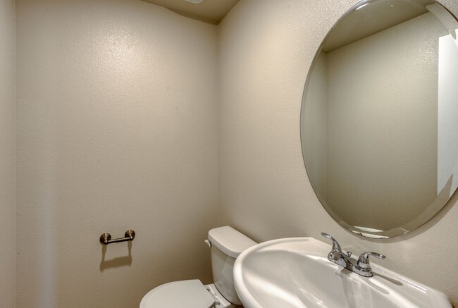 Building Photo - 828 Mission De Oro Dr