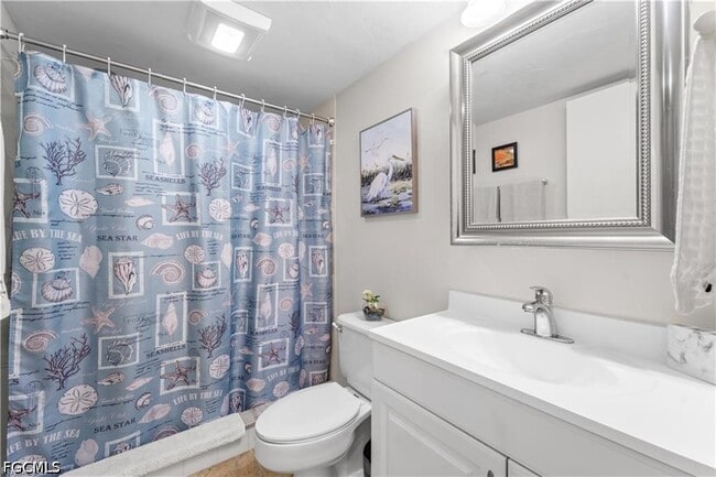 Building Photo - 8565 Charter Club Cir