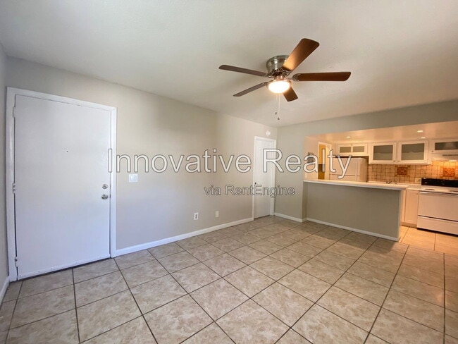 Building Photo - 5107 Curry Ford Rd