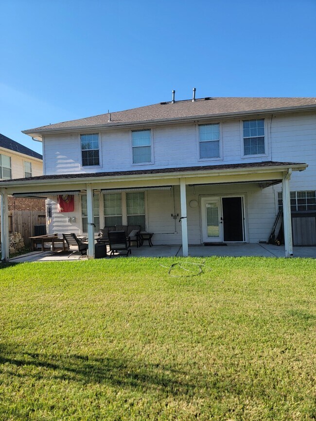 Building Photo - 2507 Willow Springs Ln