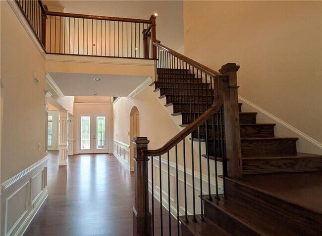 Building Photo - 3784 Courson St
