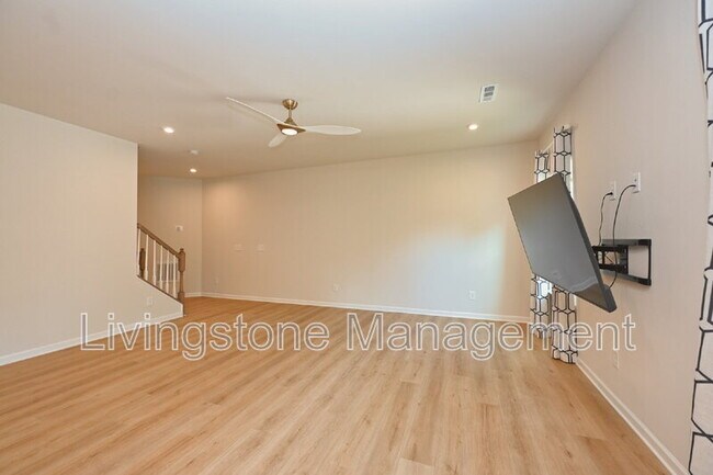 Building Photo - 1472 Carderock Springs Dr