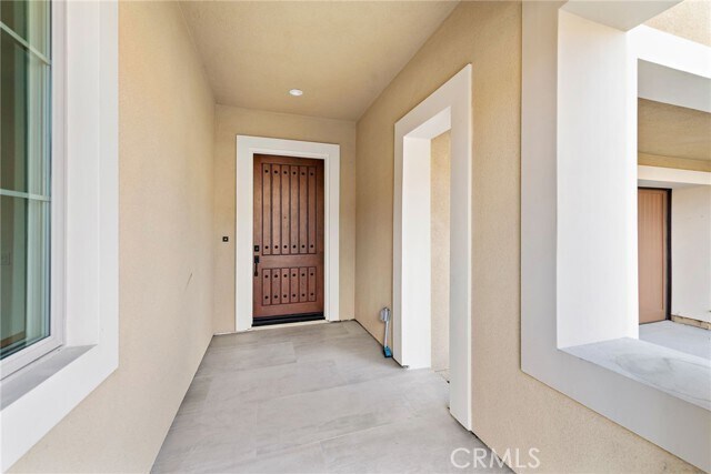 Building Photo - 215 Sutters Ml