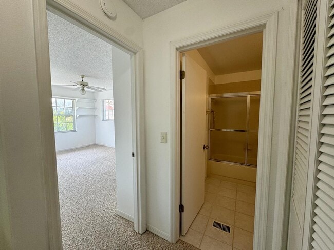 Building Photo - Charming 2-Bedroom Home in Clermont, FL (55+ Community)