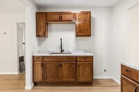 Building Photo - 1127 Harris Way