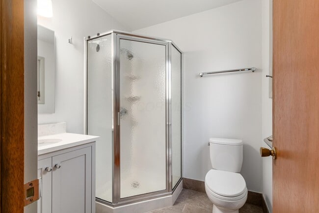 Building Photo - 5822 Falmouth Ct