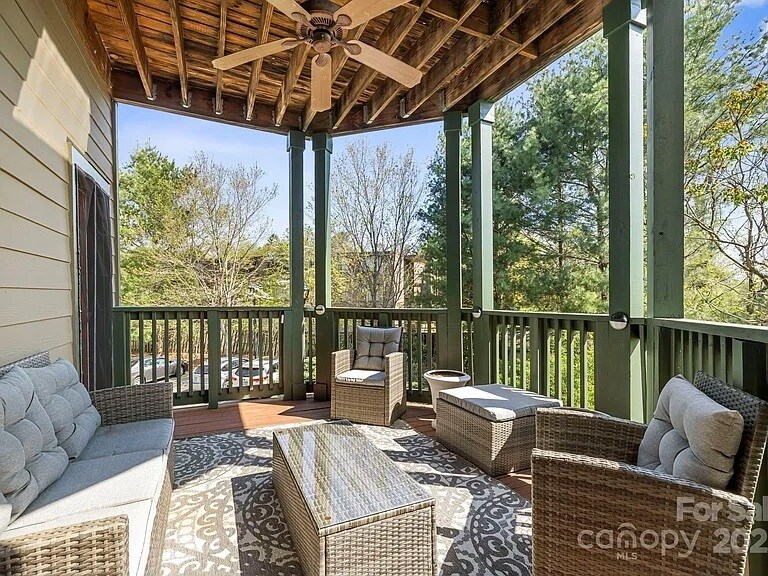 Building Photo - 9 Kenilworth