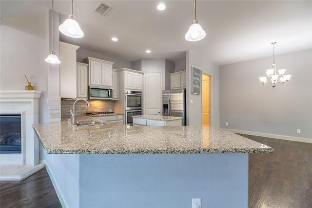 Building Photo - 2205 Granger Ln