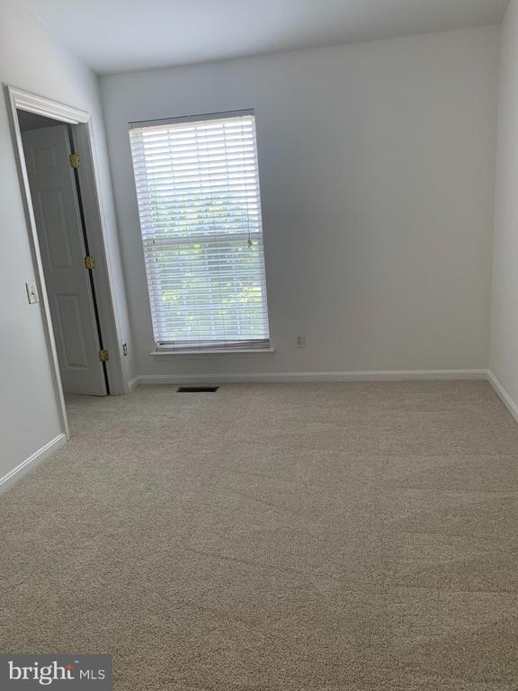 Building Photo - 12765 Fair Crest Ct
