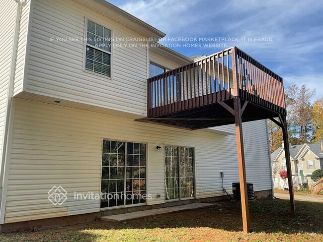 Building Photo - 1306 Waymar Way SW