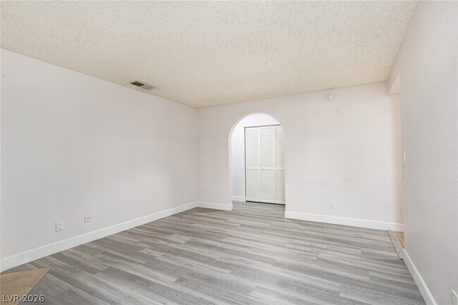 Building Photo - 2200 S Fort Apache Rd