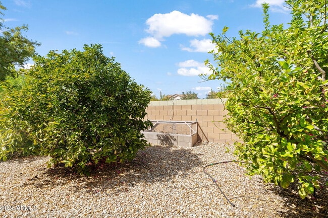 Building Photo - 17532 W Caribbean Ln