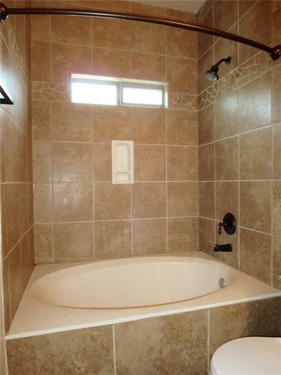 Building Photo - 14209 North Point Ave