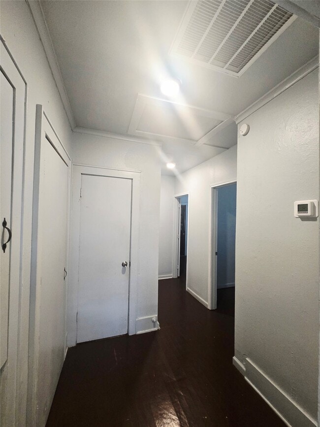 Building Photo - 5709 Craig St