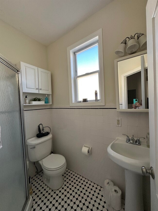 Building Photo - 203 Ogden Ave.