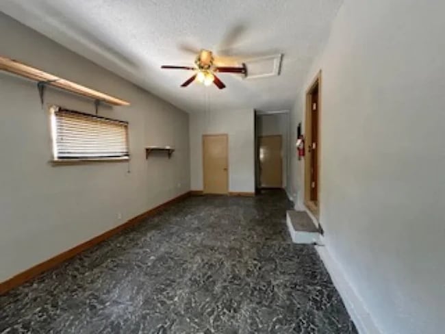 Building Photo - 1202 E El Monte St