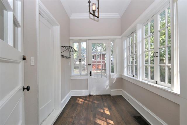 Building Photo - 5614 Swiss Ave