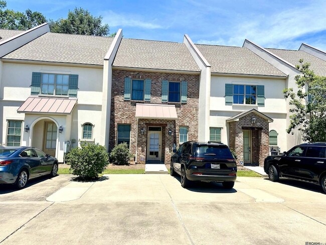 Primary Photo - 5180 Myrtle Trail Dr