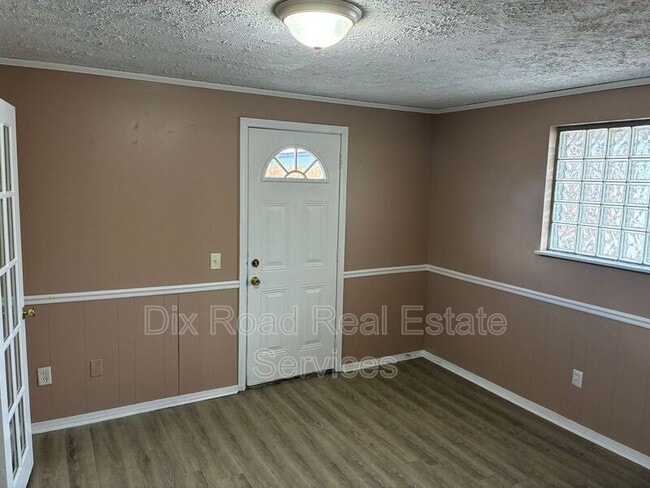 Building Photo - 7106 Lunceford Dr