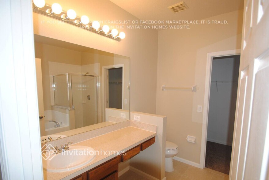 Building Photo - 3817 Mt Carmel Ln