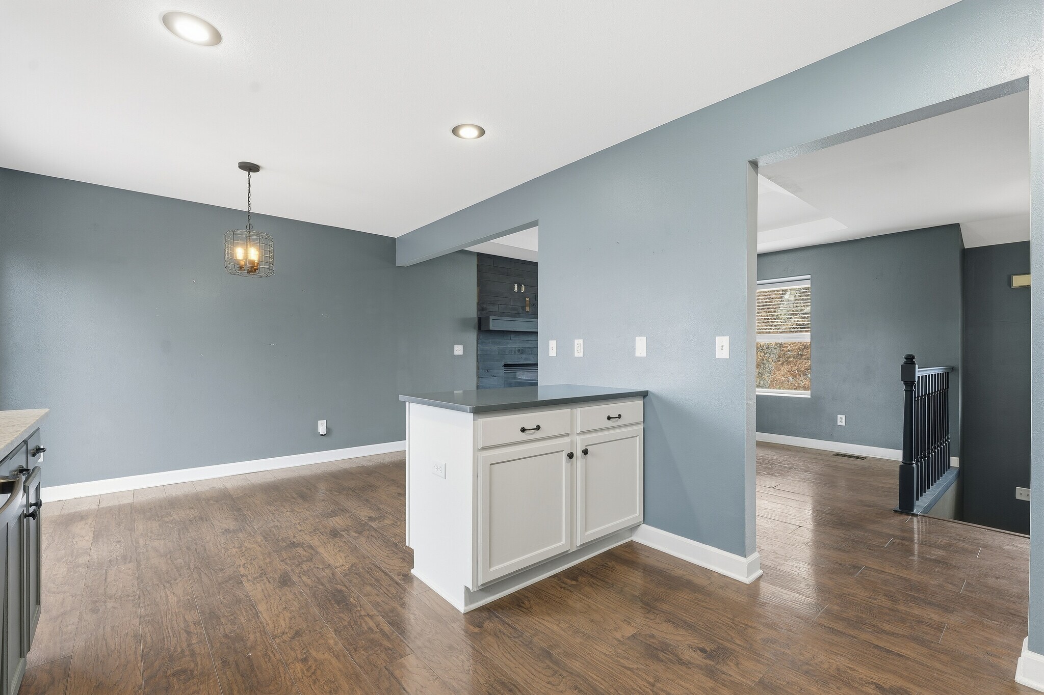 Building Photo - 11516 N Windsor Ave