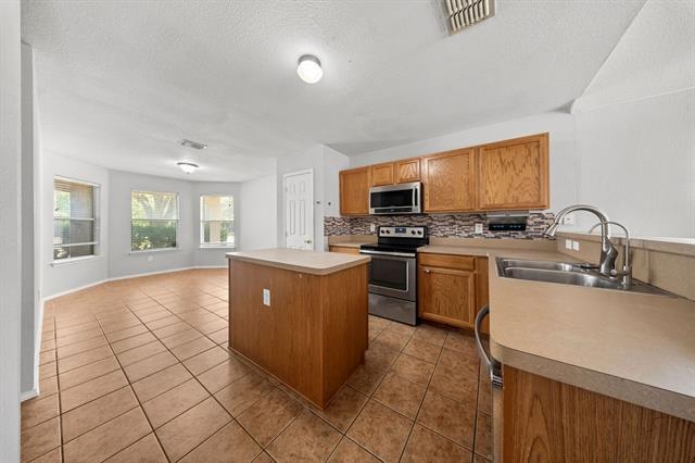 Building Photo - 2701 Morningside Dr
