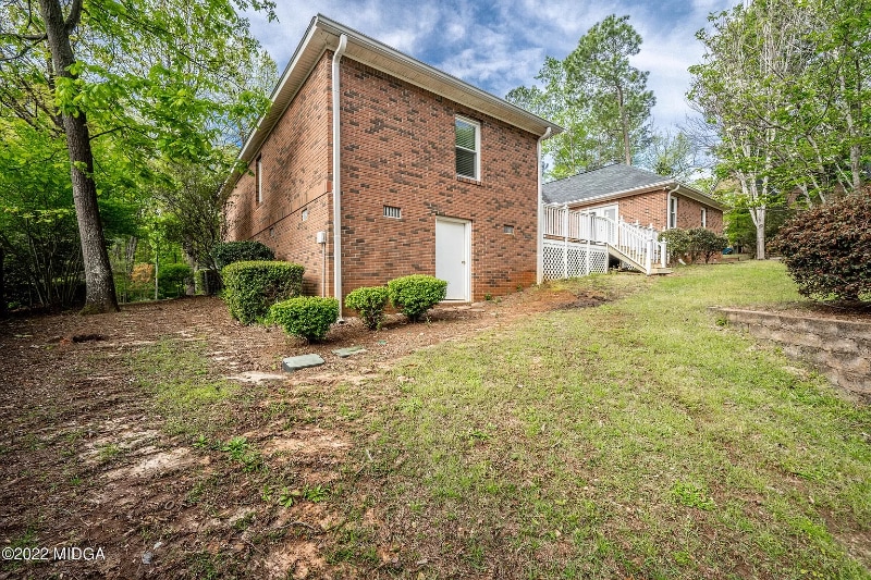Building Photo - 205 Saddle Creek Ct
