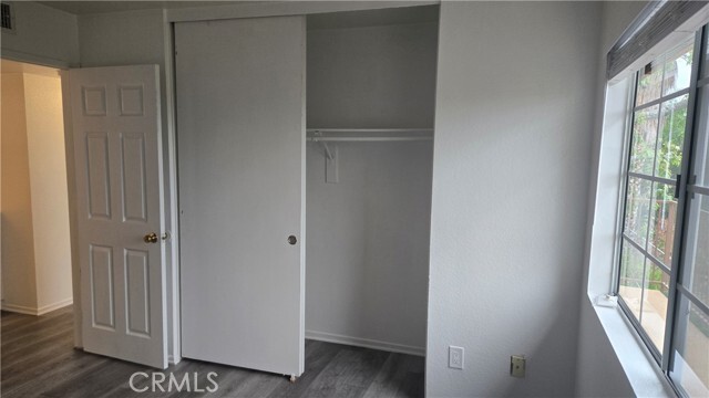Building Photo - 1365 Crafton Ave
