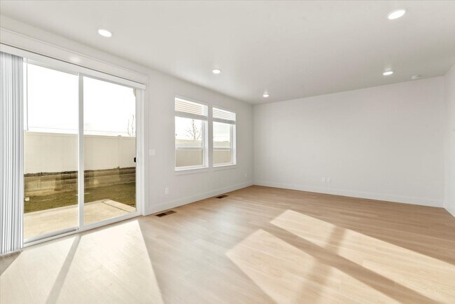 Building Photo - 4710 W Riva Capri Ct