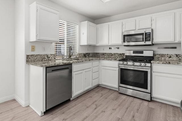 Building Photo - 10340 Wateridge Cir