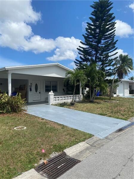 Building Photo - 1620 NW 68th Terrace