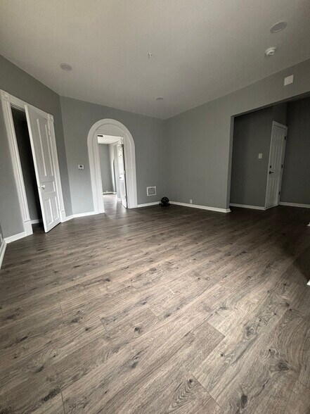 Building Photo - 3537 Fleming Ave