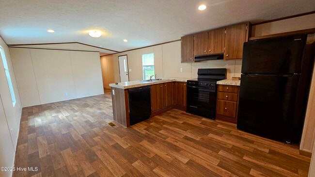 Building Photo - 902 NC-241