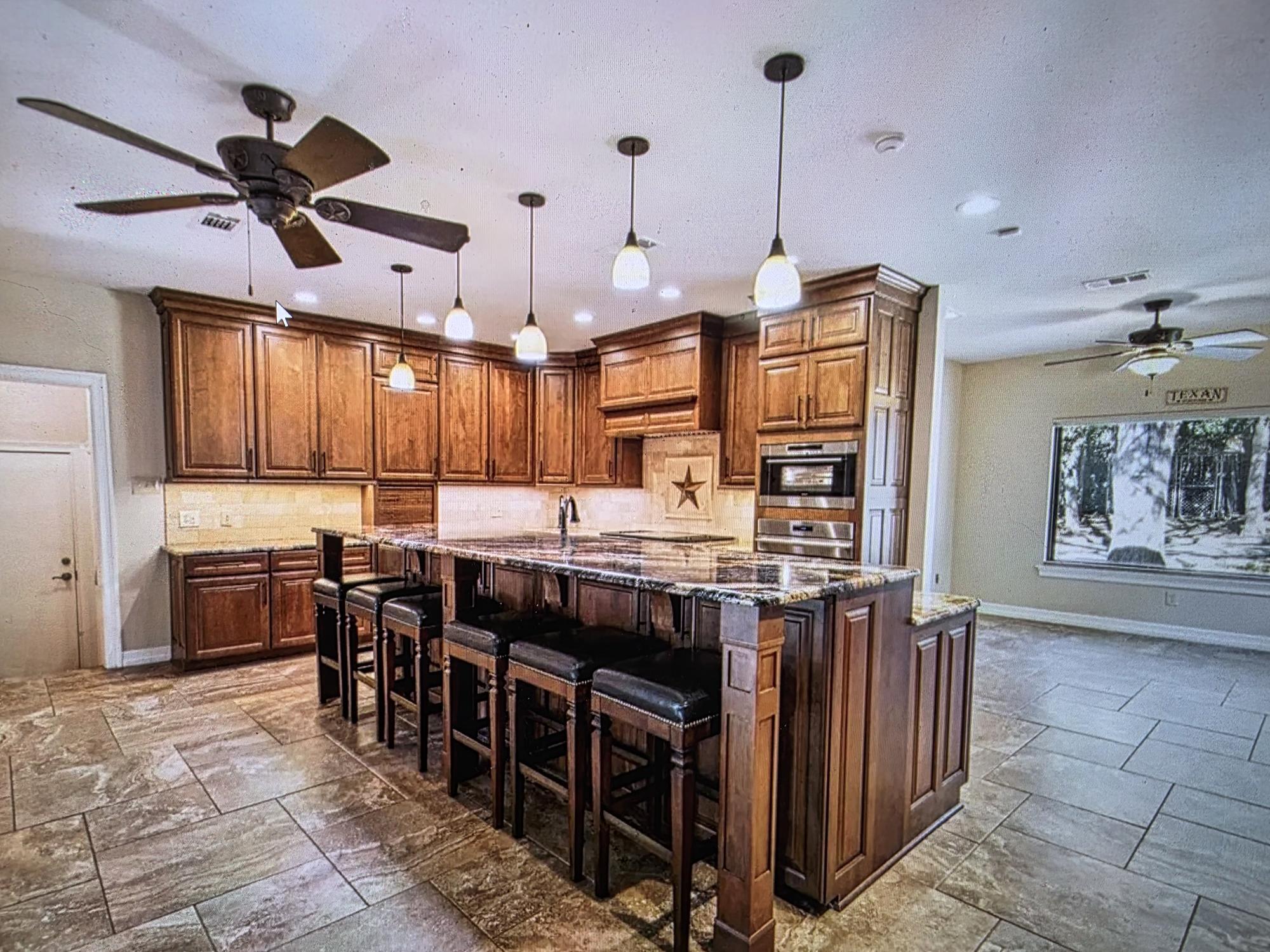 Building Photo - 2920 Burney Ln