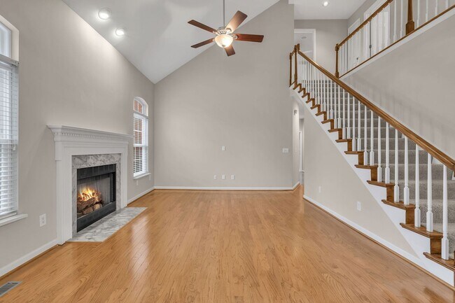 Building Photo - Spotless home for rent in sought after Fie...