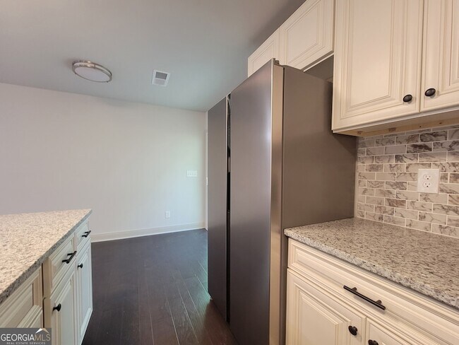 Building Photo - 411 Loblolly Ridge