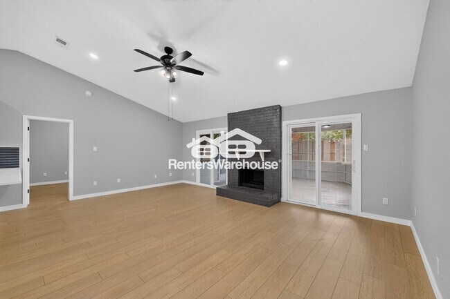 Building Photo - 3945 Spoonwood Ln