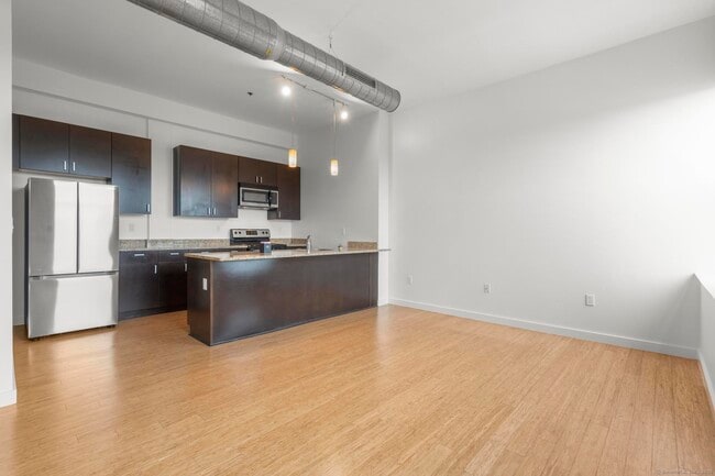 Building Photo - 881 Lafayette Blvd